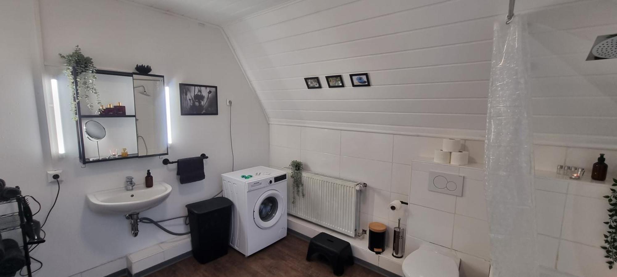 Nigella Apartment Direkt Am Hauptbahnhof Celle Fur 6 Personen Mit Kostenfreiem Parkplatz Voll Ausgestatteter Kuche Elite Standard Екстериор снимка