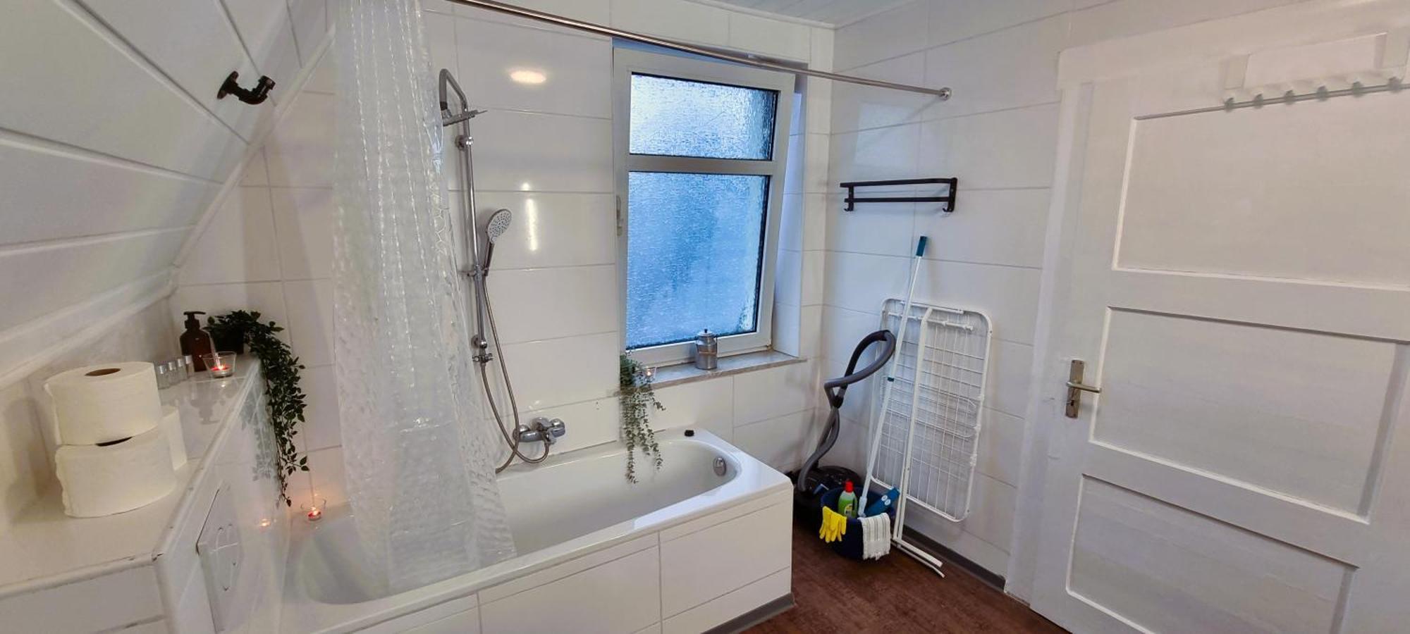 Nigella Apartment Direkt Am Hauptbahnhof Celle Fur 6 Personen Mit Kostenfreiem Parkplatz Voll Ausgestatteter Kuche Elite Standard Екстериор снимка