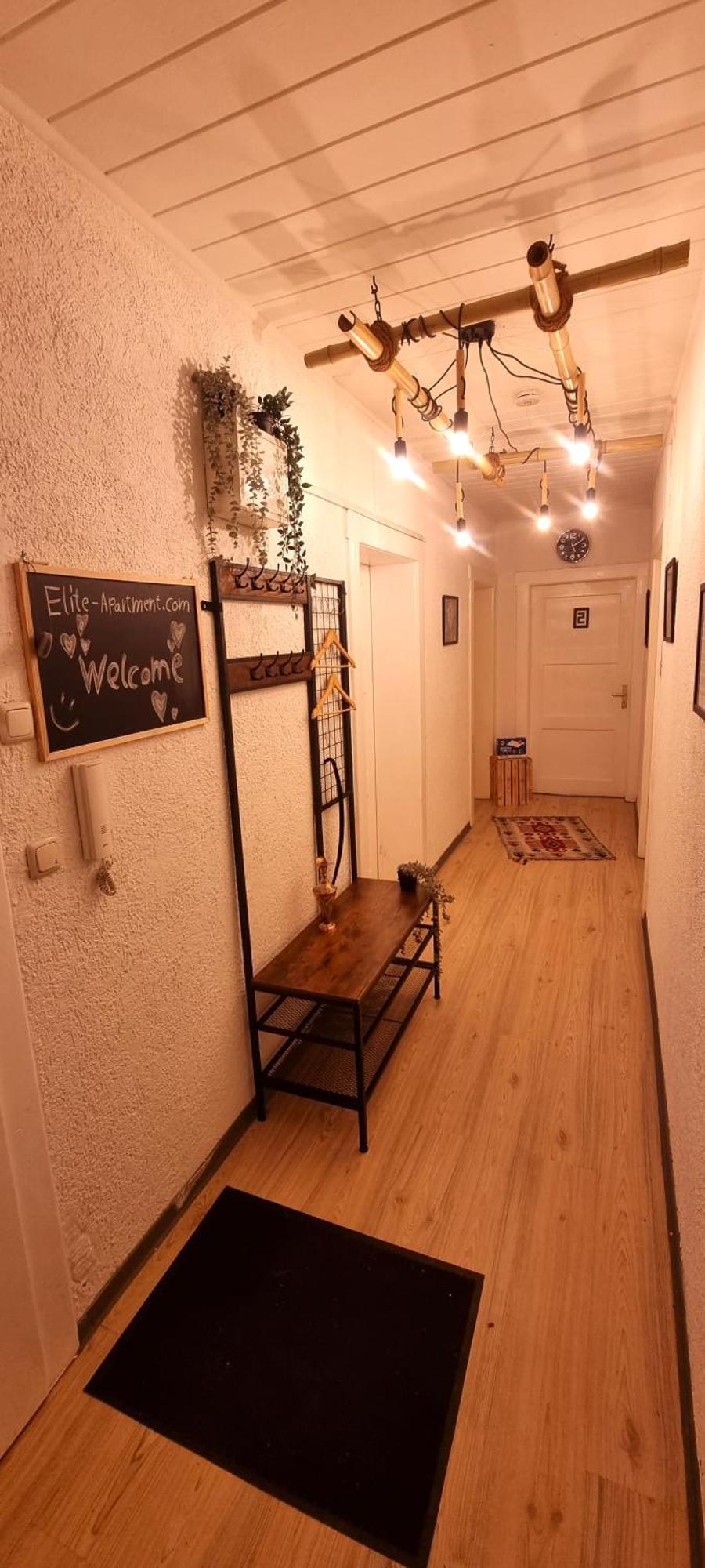 Nigella Apartment Direkt Am Hauptbahnhof Celle Fur 6 Personen Mit Kostenfreiem Parkplatz Voll Ausgestatteter Kuche Elite Standard Екстериор снимка